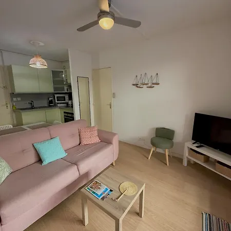Apartment, Center Of Sainte-maxime, Within Walking Distance * Sainte-Maxime